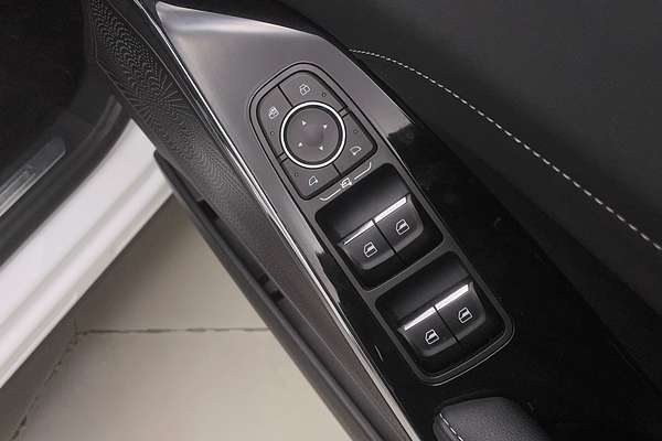2023 GWM Haval H6 ULTRA HYBRID B01