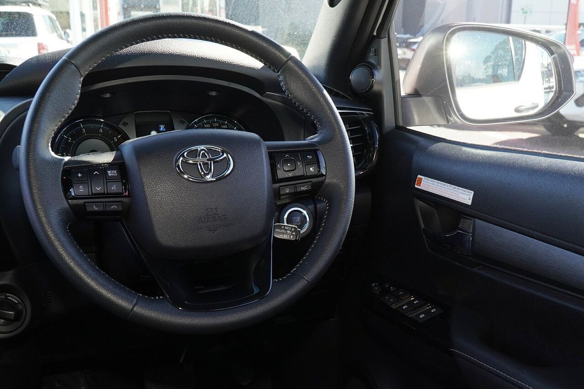 2024 Toyota Hilux Rogue 48V GUN126R 4X4