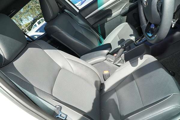 2024 Toyota Hilux Rogue 48V GUN126R 4X4