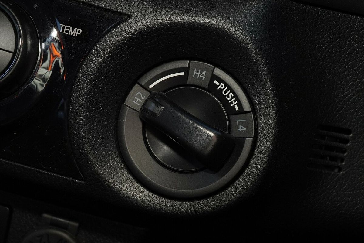 2024 Toyota Hilux Rogue 48V GUN126R 4X4