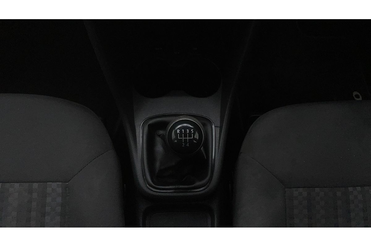 2017 Volkswagen Polo 66 TSI TRENDLINE 6R MY17