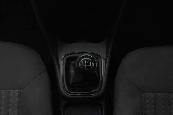 2017 Volkswagen Polo 66 TSI TRENDLINE 6R MY17