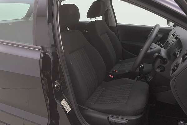 2017 Volkswagen Polo 66 TSI TRENDLINE 6R MY17