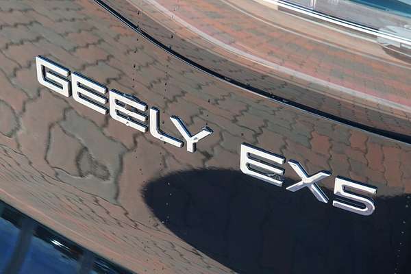 2025 Geely EX5 Inspire E245