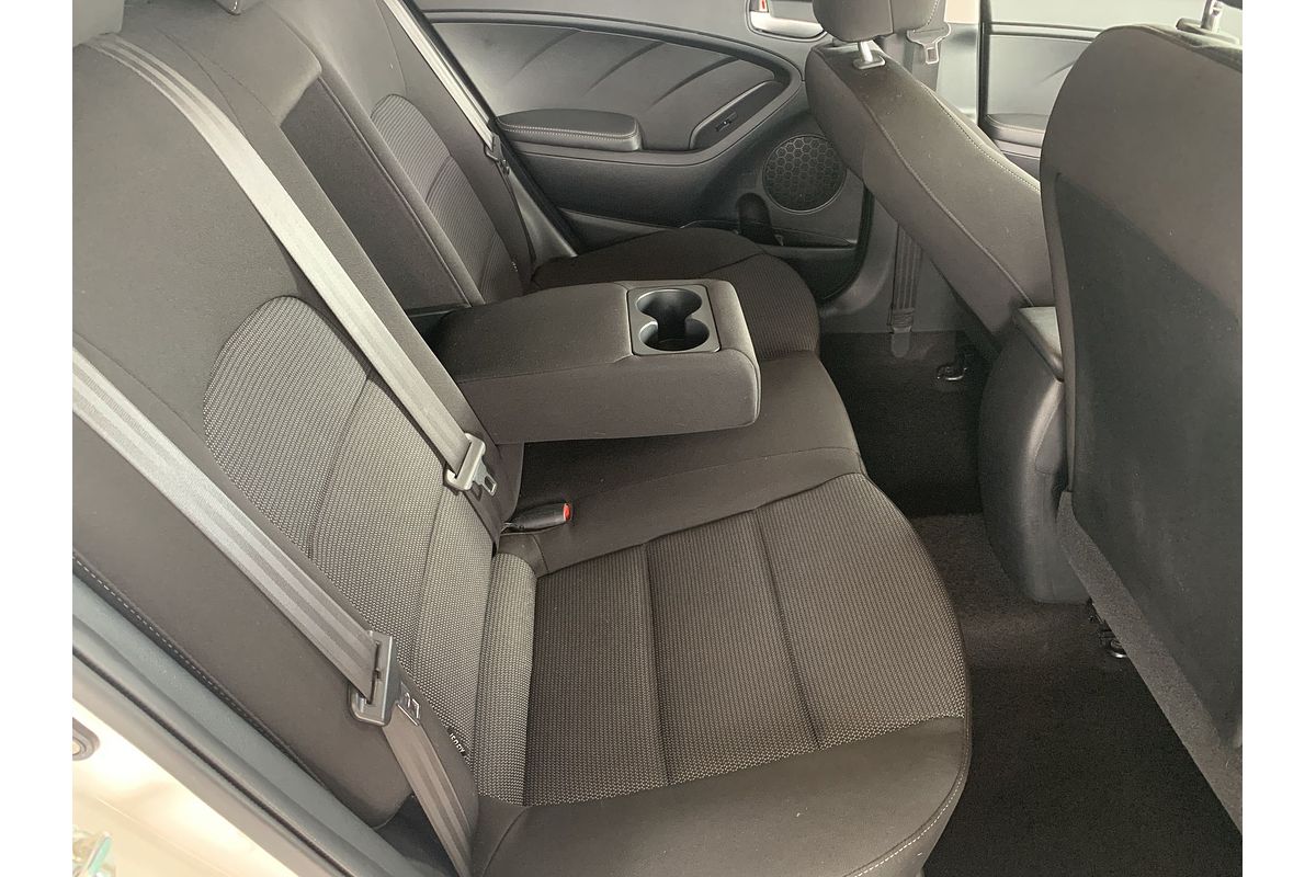 2016 Kia Cerato S YD