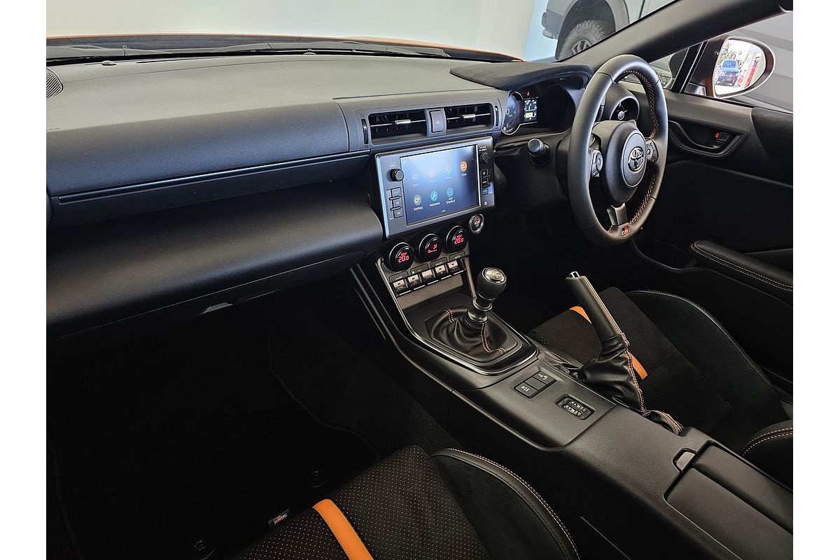 2023 Toyota GR86 10th Anniversary Edition ZN8