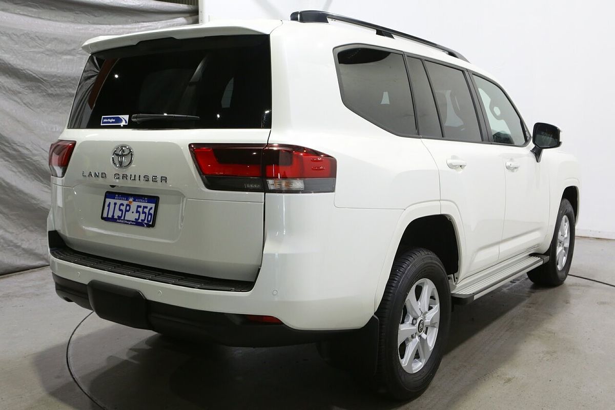 2024 Toyota Landcruiser GXL FJA300R