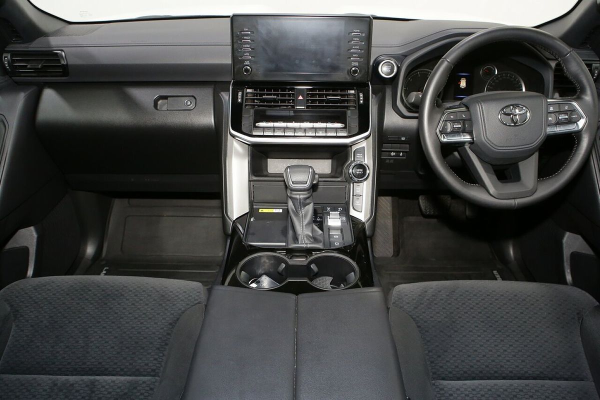 2024 Toyota Landcruiser GXL FJA300R