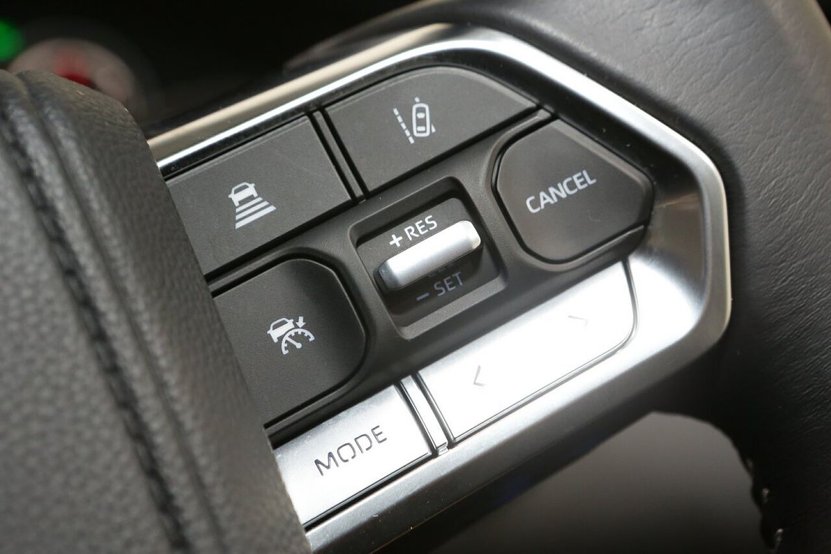 2024 Toyota Landcruiser GXL FJA300R