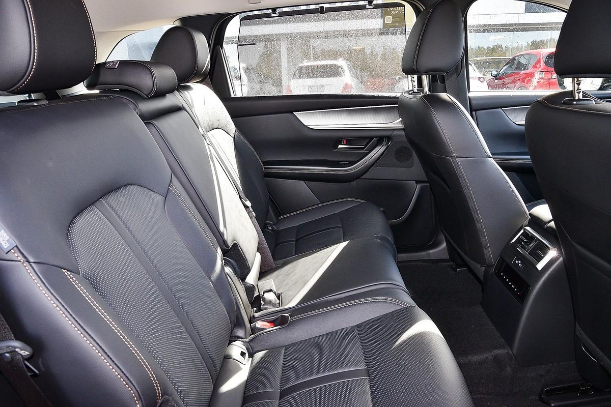 2024 Mazda CX-80 P50e Touring KL
