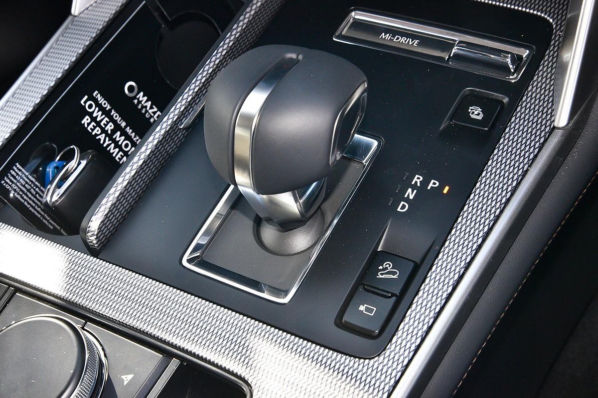 2024 Mazda CX-80 P50e Touring KL