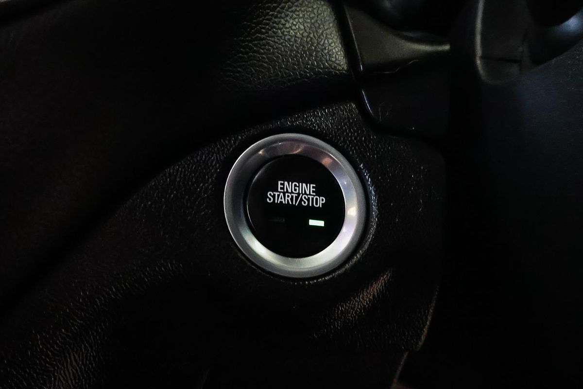 2020 Holden Equinox Black Edition EQ