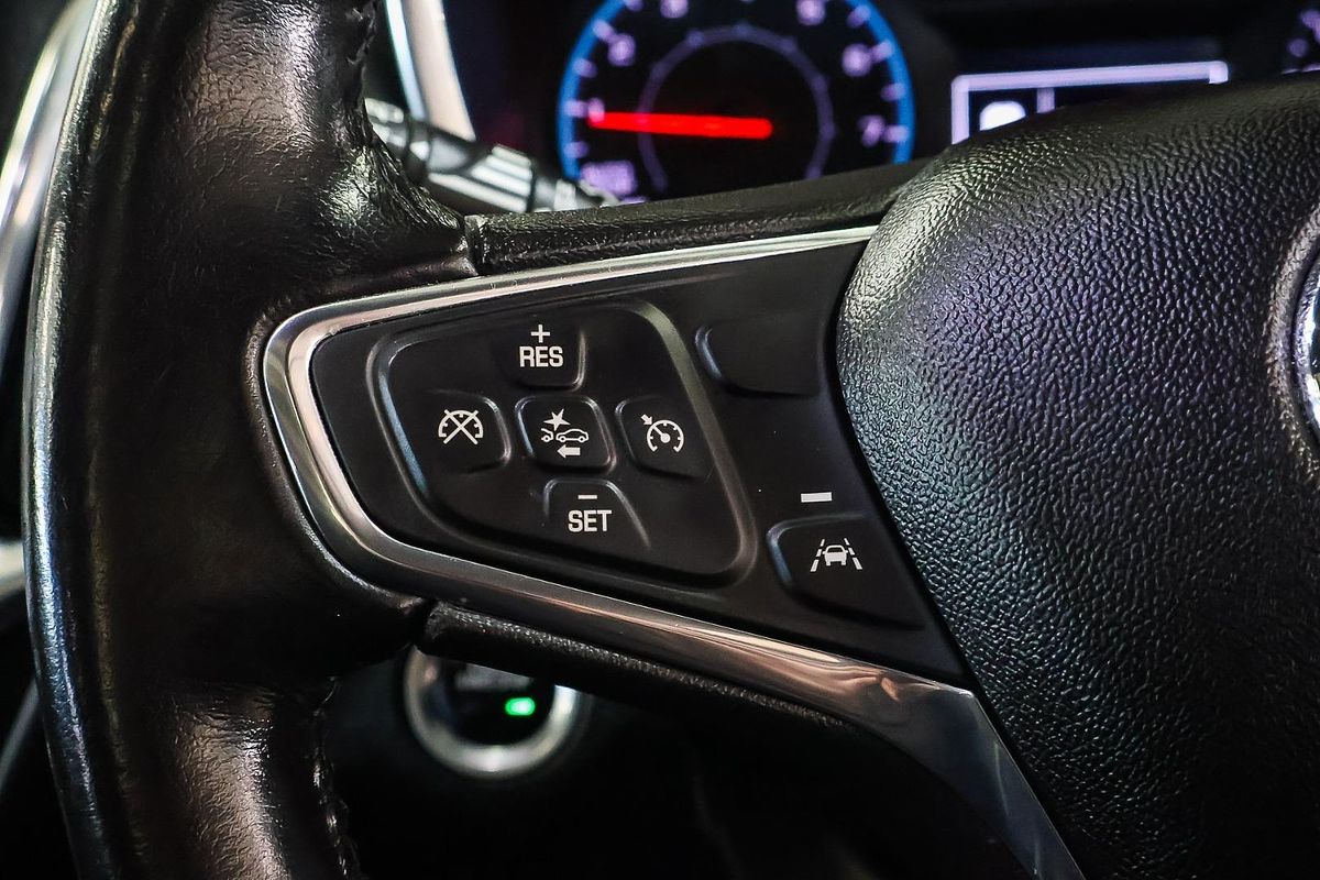 2020 Holden Equinox Black Edition EQ