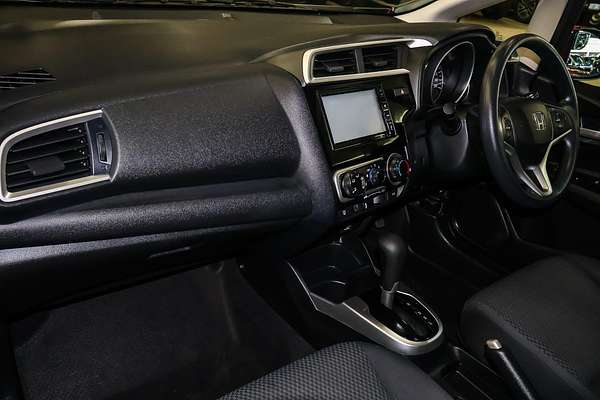 2017 Honda Jazz VTi GF