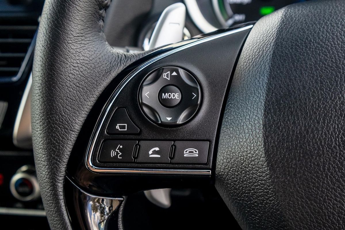 2024 Mitsubishi Eclipse Cross PHEV Exceed YB