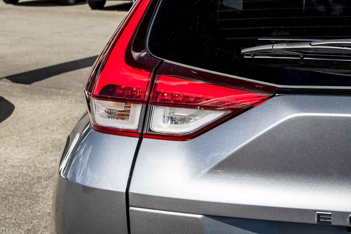 2024 Mitsubishi Eclipse Cross PHEV Exceed YB