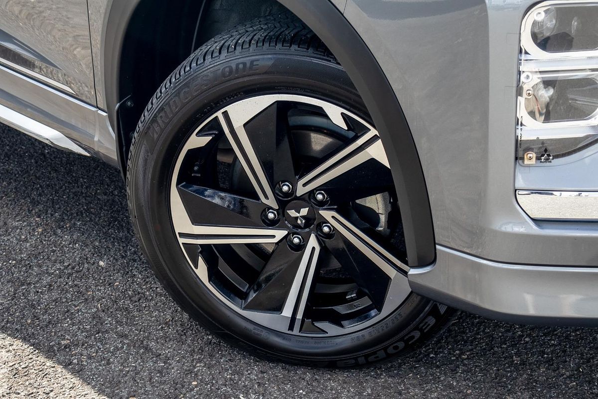 2024 Mitsubishi Eclipse Cross PHEV Exceed YB