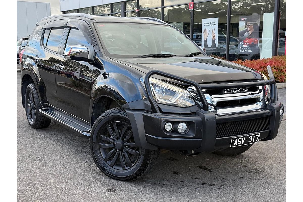2017 Isuzu MU-X LS-T