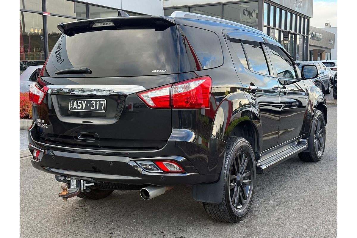 2017 Isuzu MU-X LS-T