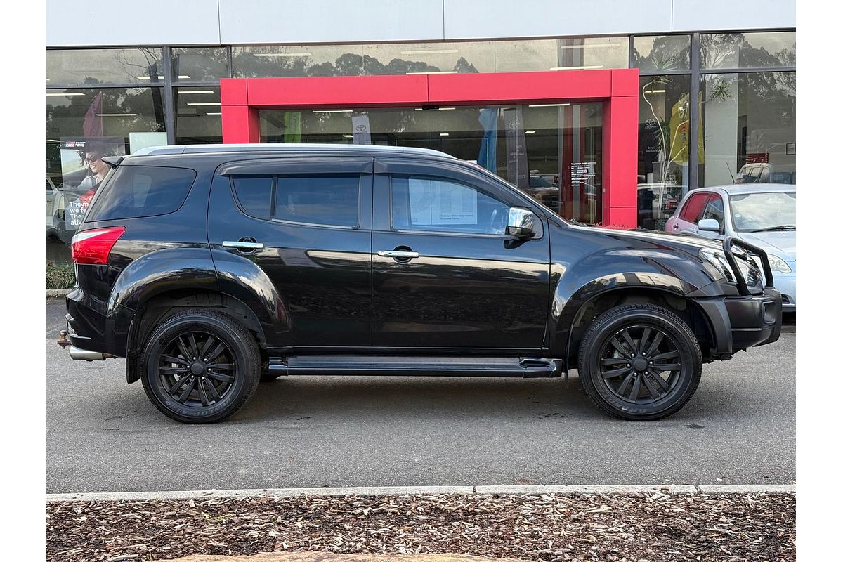 2017 Isuzu MU-X LS-T