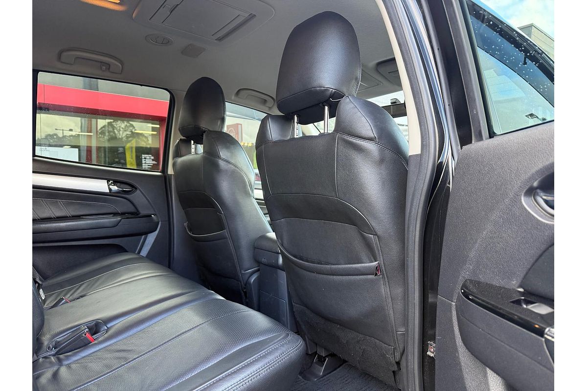 2017 Isuzu MU-X LS-T
