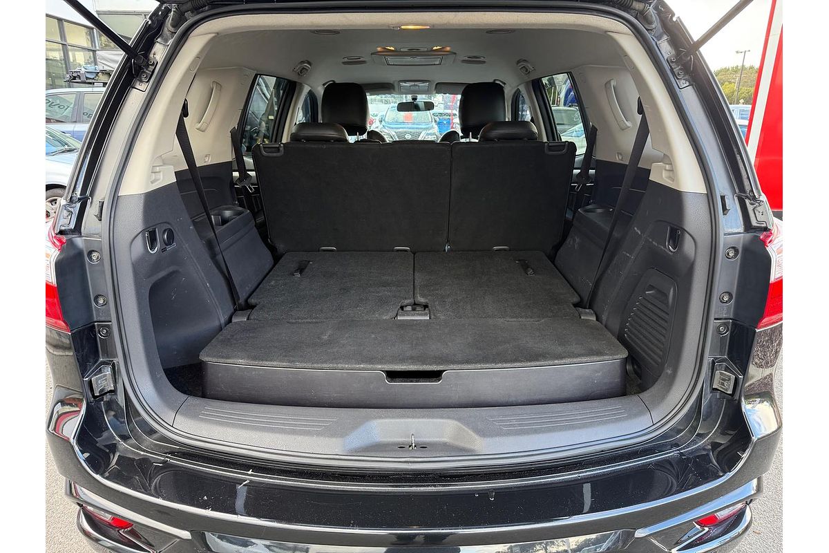 2017 Isuzu MU-X LS-T