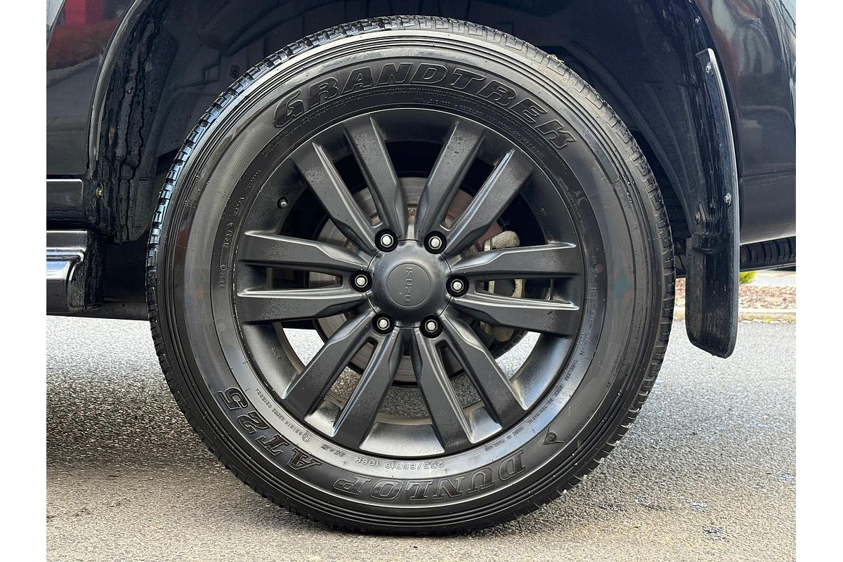 2017 Isuzu MU-X LS-T