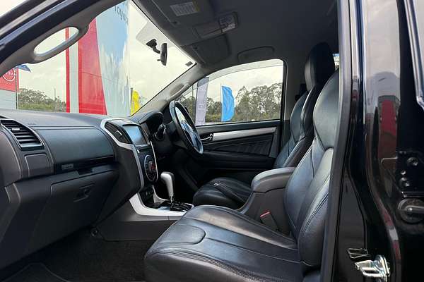 2017 Isuzu MU-X LS-T