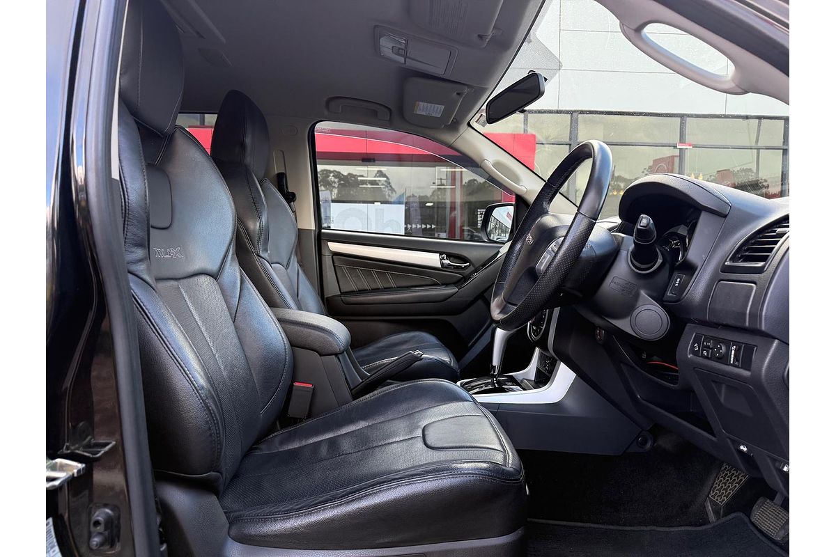 2017 Isuzu MU-X LS-T
