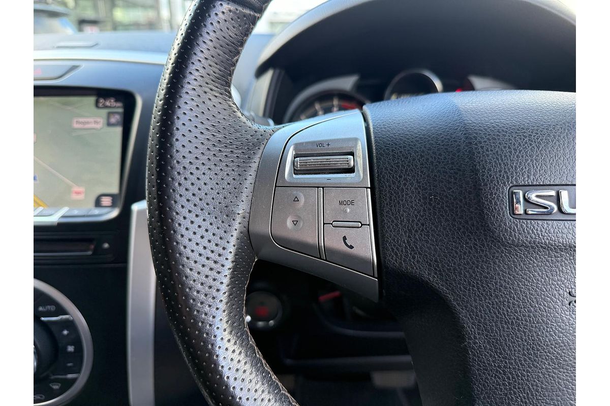 2017 Isuzu MU-X LS-T
