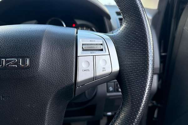 2017 Isuzu MU-X LS-T