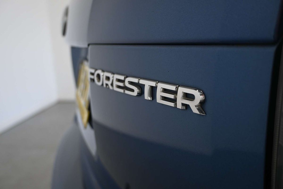 2014 Subaru Forester 2.5i MY14