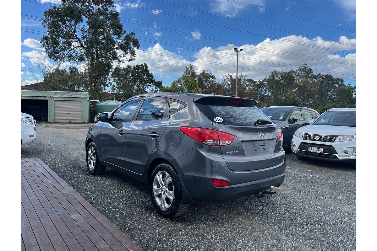 2013 Hyundai ix35 Active LM2