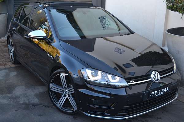 2015 Volkswagen Golf R 7