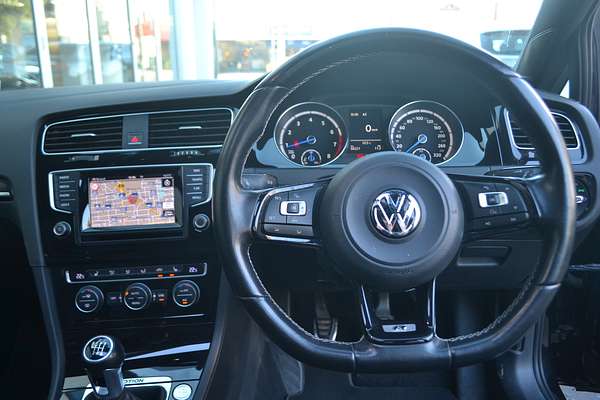 2015 Volkswagen Golf R 7