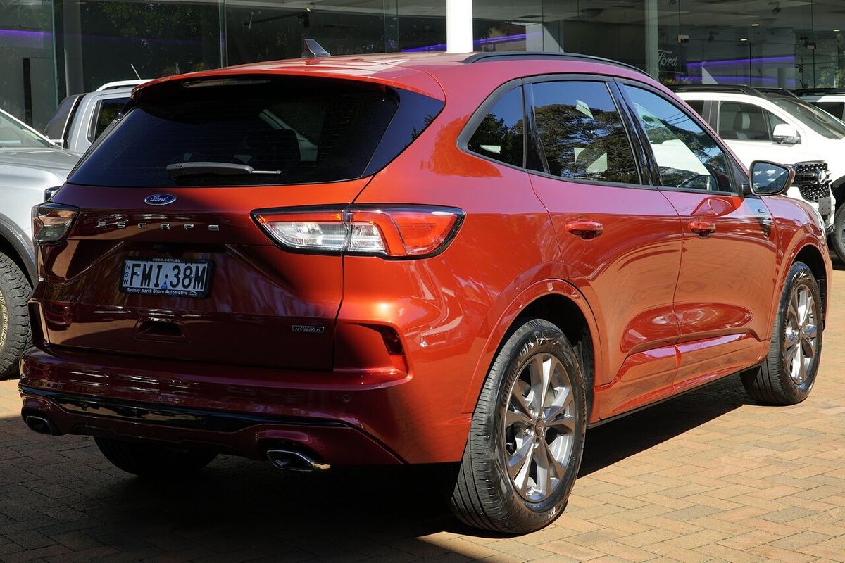 2023 Ford Escape ST-Line ZH