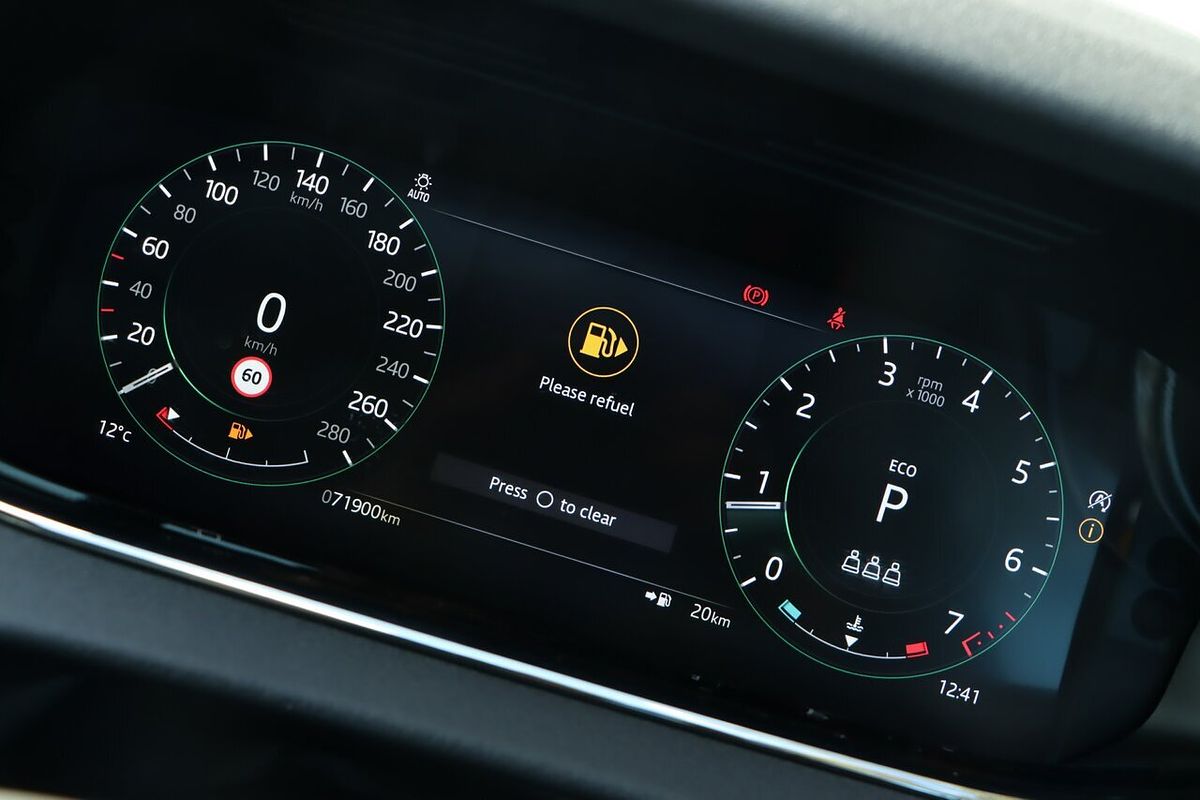 2021 Land Rover Range Rover Evoque P250 R-Dynamic SE L551