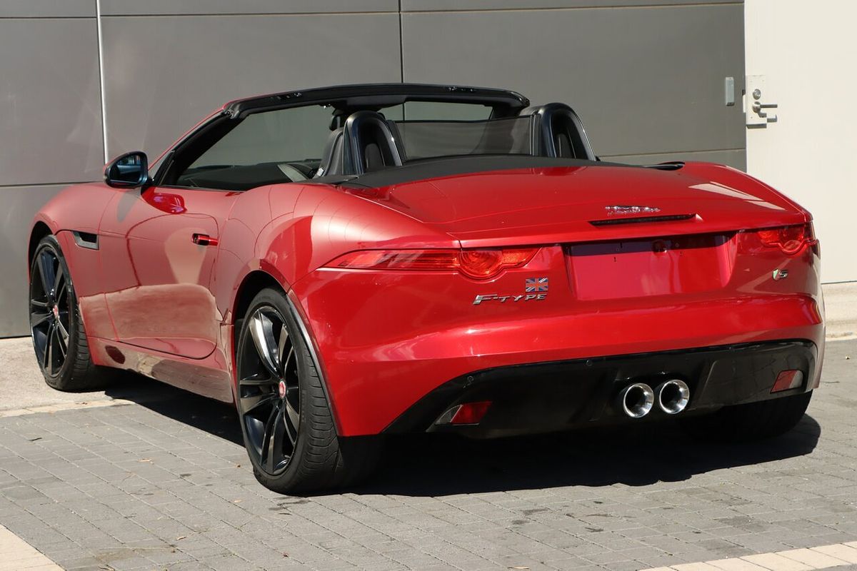 2015 Jaguar F-TYPE S X152