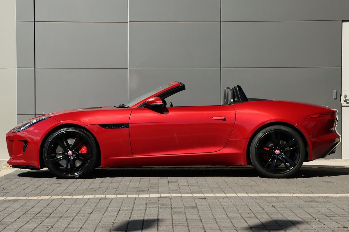 2015 Jaguar F-TYPE S X152