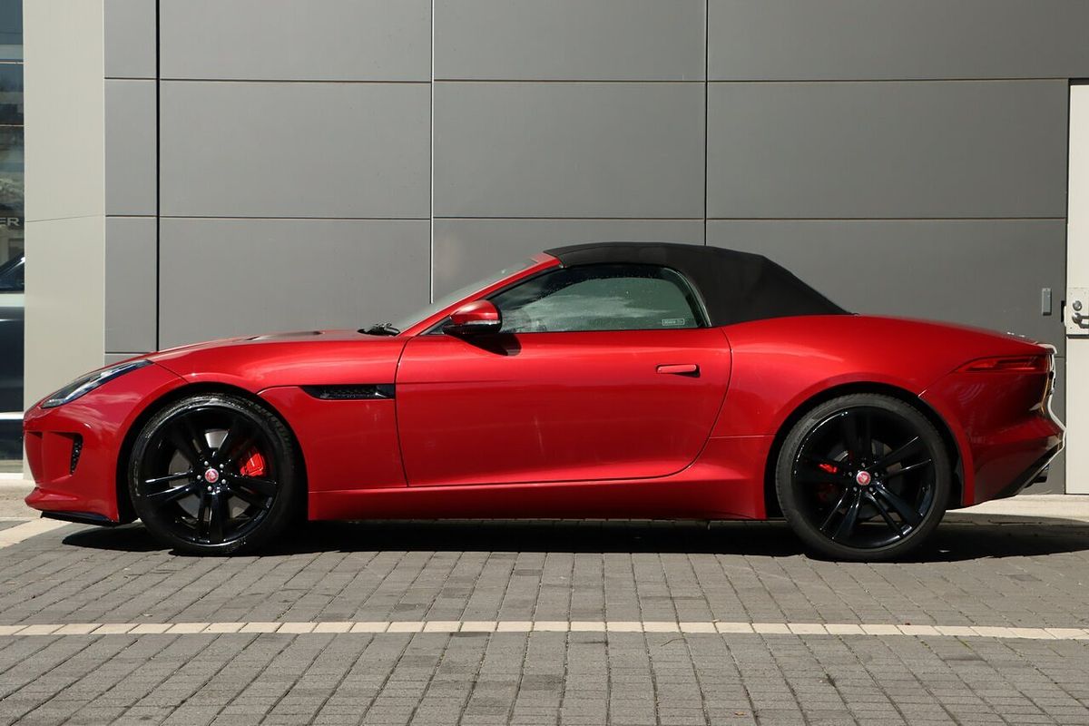 2015 Jaguar F-TYPE S X152
