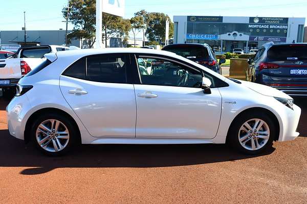 2021 Toyota Corolla SX Hybrid ZWE211R