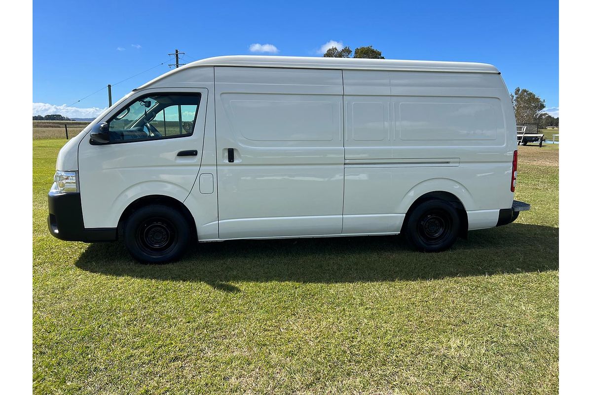 2014 Toyota Hiace KDH221R
