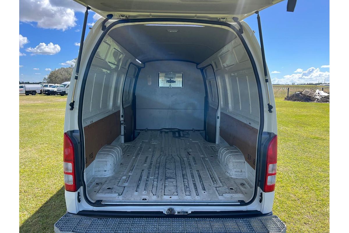 2014 Toyota Hiace KDH221R