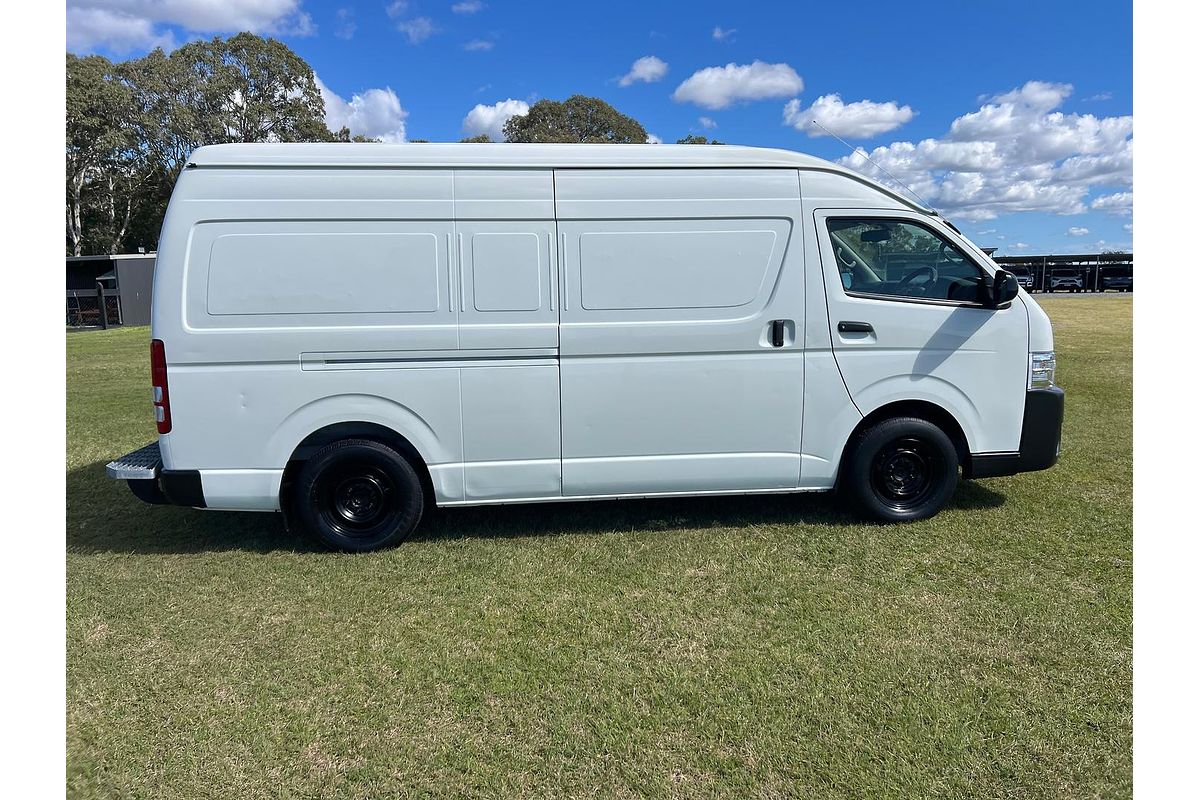 2014 Toyota Hiace KDH221R