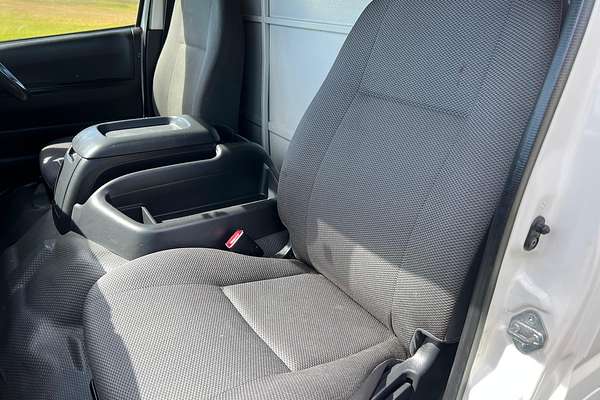 2014 Toyota Hiace KDH221R