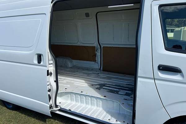 2014 Toyota Hiace KDH221R