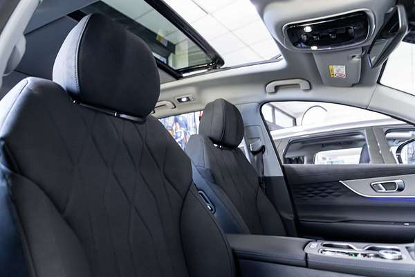 2025 Chery Tiggo 8 Super Hybrid Ultimate T31