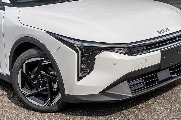 2025 Kia K4 Sport+ CL4m