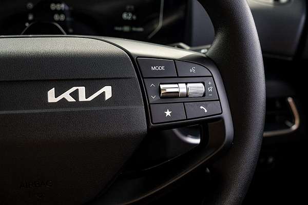 2025 Kia K4 Sport+ CL4m