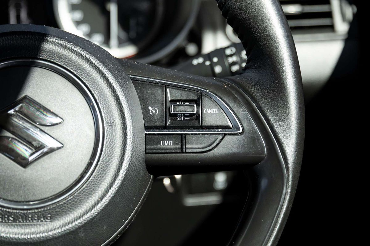 2023 Suzuki Swift GL AZ Series II